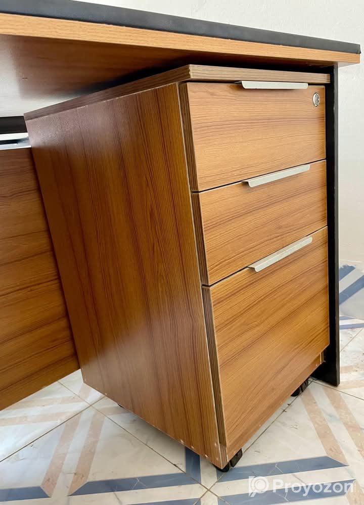 অফিস টেবিল বিক্রয় (AKHTAR ব্র্যান্ড)