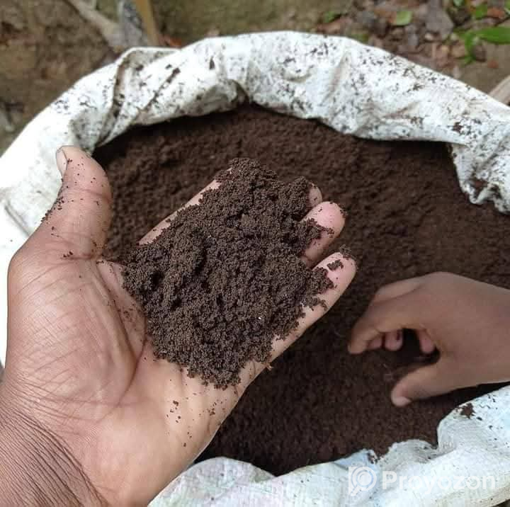 বাগানের জন্য প্রয়োজনীয় রেডি মিক্স সয়েল