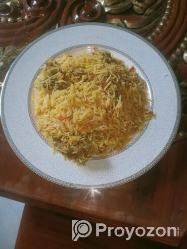 কিচেনে থাকছে বিফ কাচ্চি