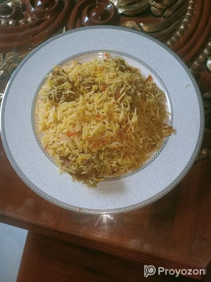 কিচেনে থাকছে বিফ কাচ্চি