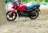 গাড়িটি বিক্রয় করা হবে ১২৫ সিসি এবং গাড়িটি জরুরী ভাবে বিক