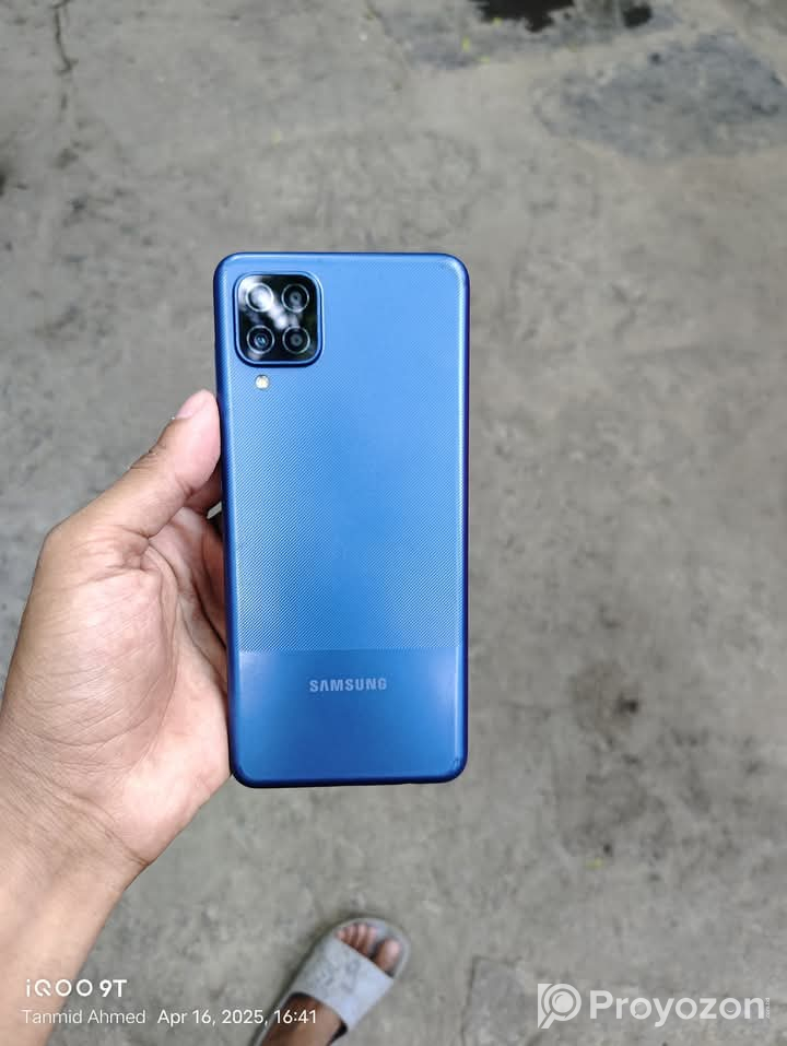 Samsung A12 (4/128)