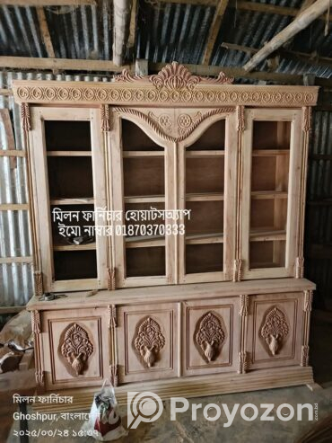 আসবাবপত্র সেল করা হয়