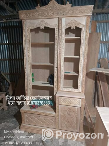 আসবাবপত্র সেল করা হয়