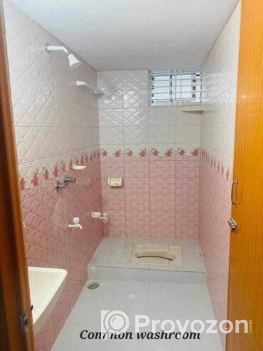 নতুন বাসা ভাড়া দেওয়া হবে। ৩ তলা বিল্ডিং