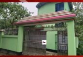 তিন তালা ফাউন্ডেশন বিশিষ্ট একতলা সম্পূর্ণ বাড়ি বিক্রি হবে