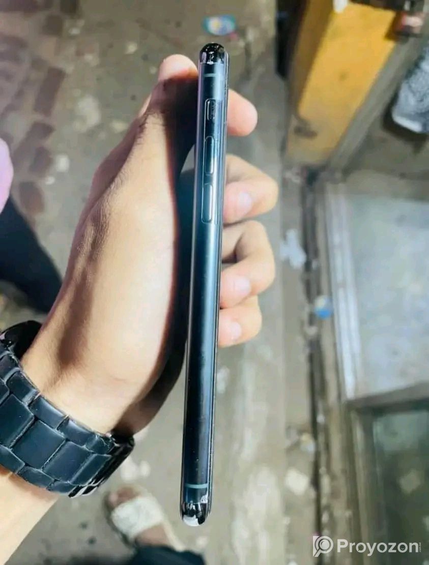 Phone 11 Pro sell kora hoby