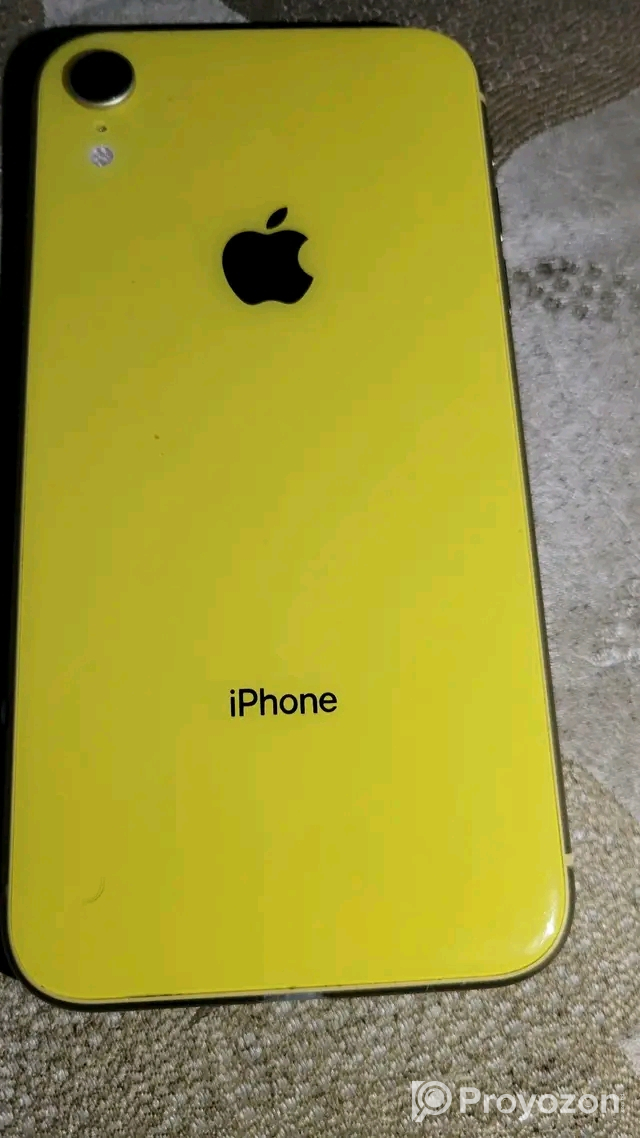 iPhone XR