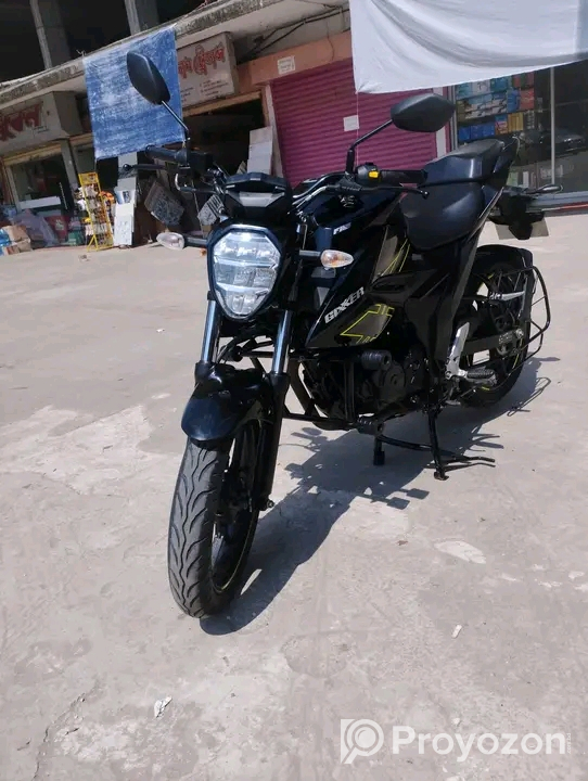 Suzuki Gixxer v4(Abs fi) for sell