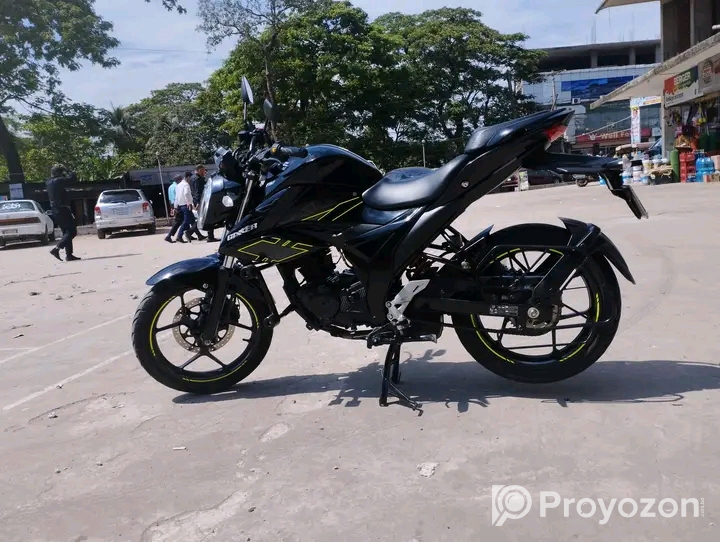 Suzuki Gixxer v4(Abs fi) for sell