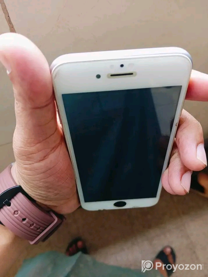 iPhone 6 1/16GB (Used)