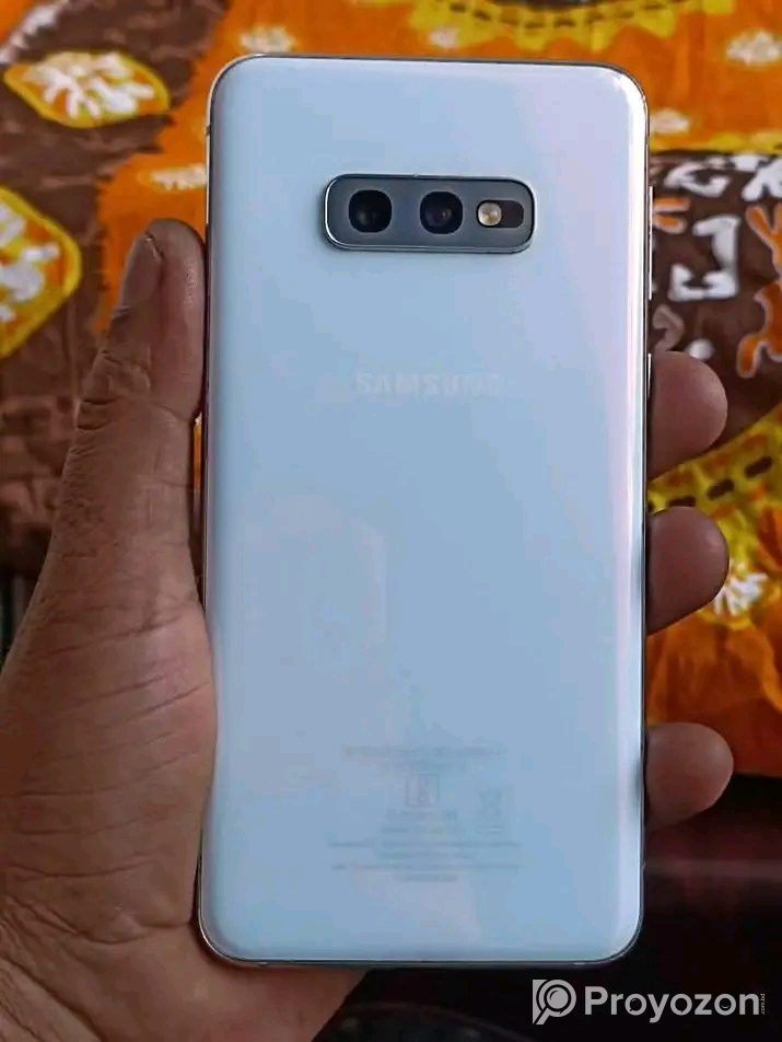 Samsung Galaxy s10e