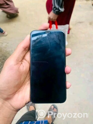 i phone xs for sell