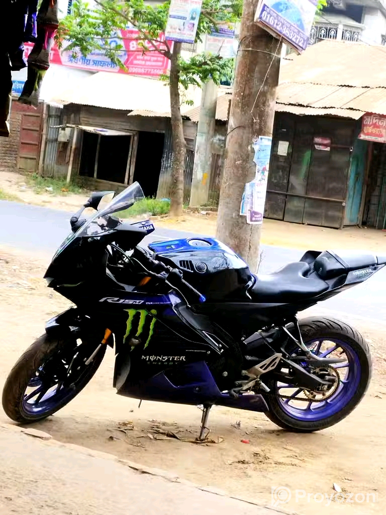 Yamaha R15 v4 for sell