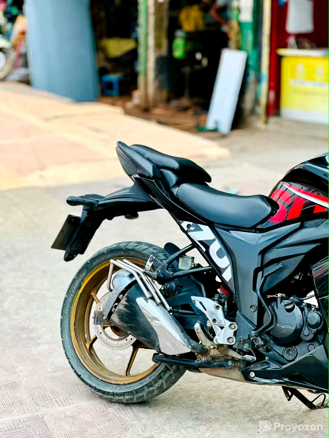 Suzuki gixxer sf for sell