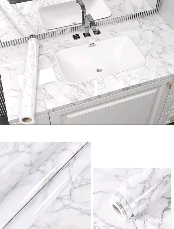 কেবিনেট , টেবিল, ফ্রিজ, কিচেন রুমের দেয়াল,কিচেন এর সেল,