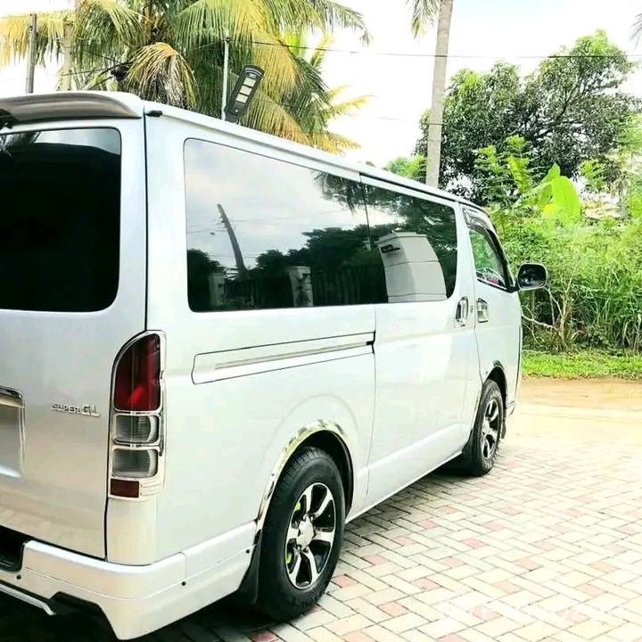 Toyota Hiace Super GL car for sell
