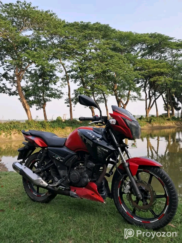 Apache RTR 150 cc bike