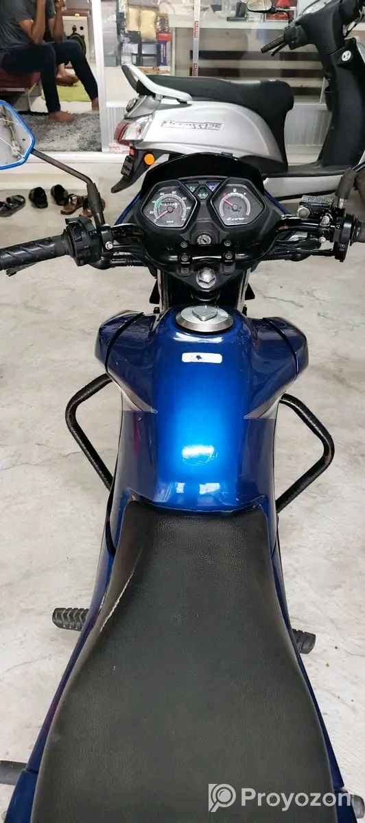 ২০১৯ এর মডেল একদম ফ্রেশ গাড়ি বিক্রি হবে