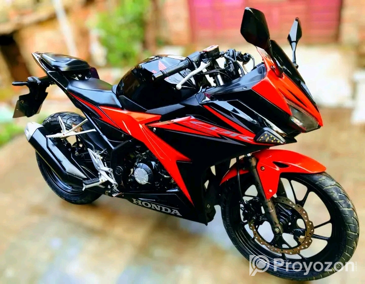 Honda CBR 150’Cc Model 2018 for sell