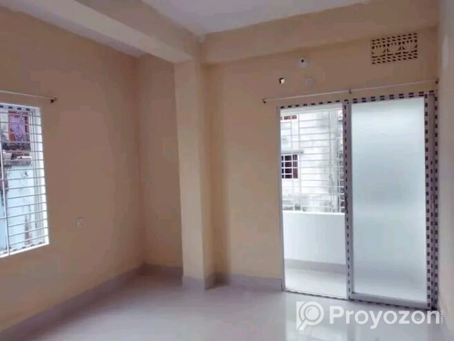 ফ্যামিলির জন্য বাসা ভাড়া দেওয়া হবে