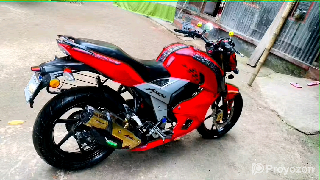 Apache rtr 4 v for sell