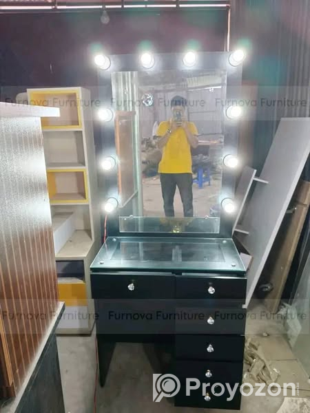 ভ্যানিটি লাইটিং ড্রেসিং টেবিল কালেকশন . বিক্রি করা হবে