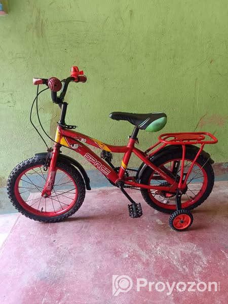 ছোট ১৬ সাইজ সাইকেলটি বিক্রি করা হবে