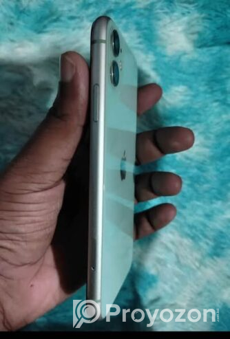 iPhone 11 8/265GB