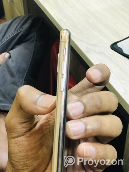 iphone Xs. for sell
