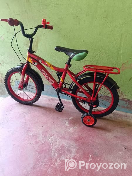 ছোট ১৬ সাইজ সাইকেলটি বিক্রি করা হবে