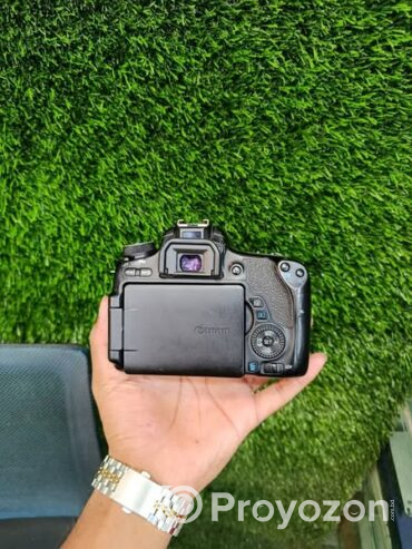Canon EOS 8000D . For sell