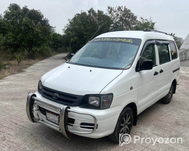 সব কিছুতেই বেস্ট পারফর্ম করবে Toyota KR42 Noah