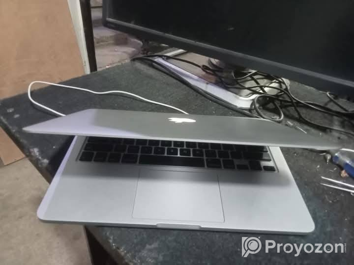 Apple macbook pro a1502 core_Laptop sell hobe