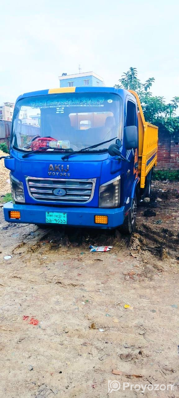 Akij Motors Bijoy 1.5 Ton Pickup