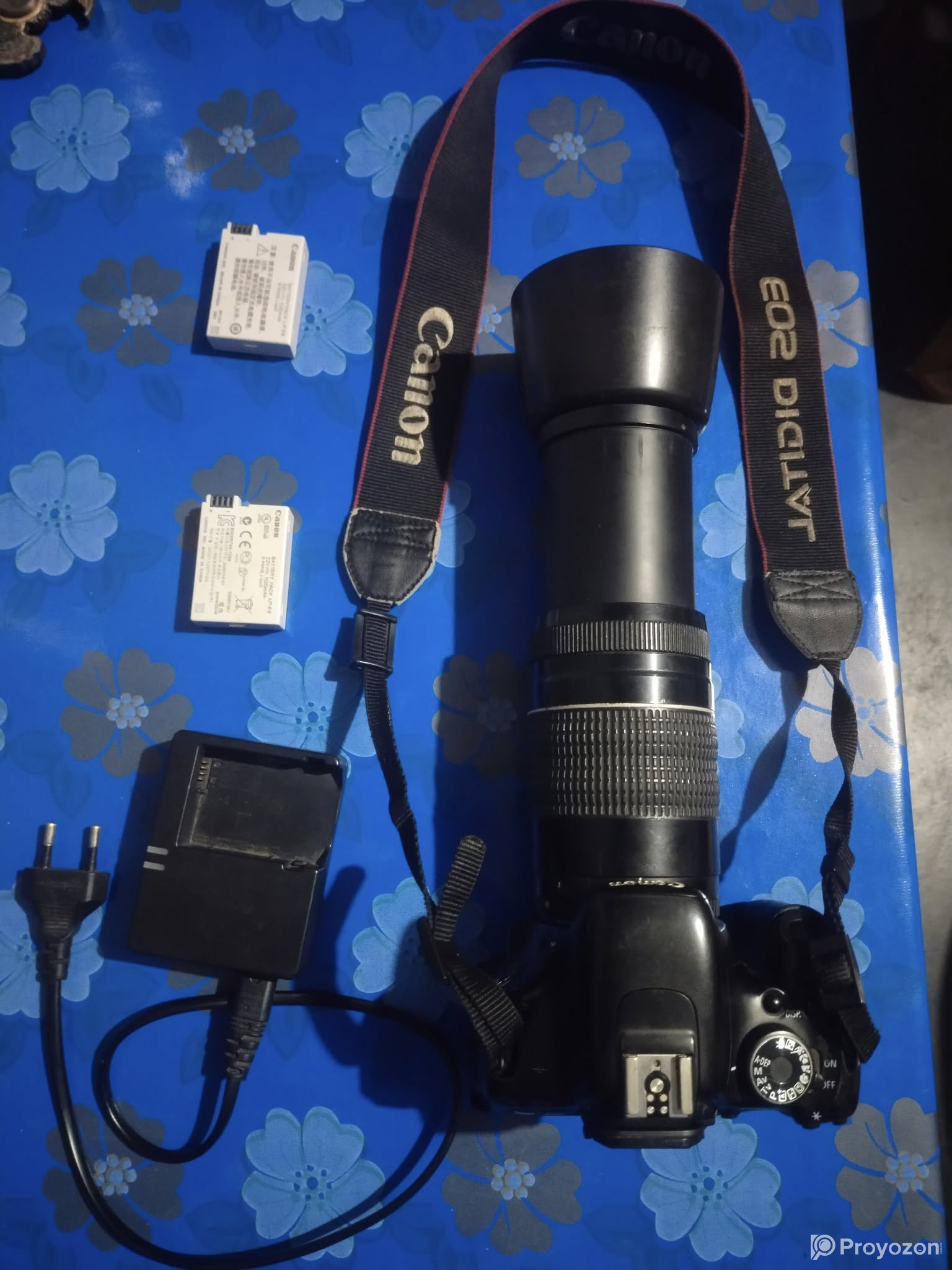 Canon 600d body… D.S.L.R camera sell Hobe.
