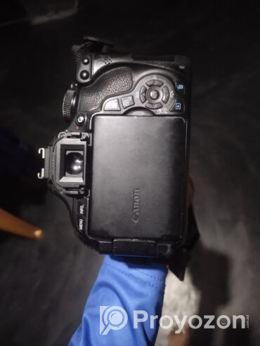 Canon 600d body… D.S.L.R camera sell Hobe.