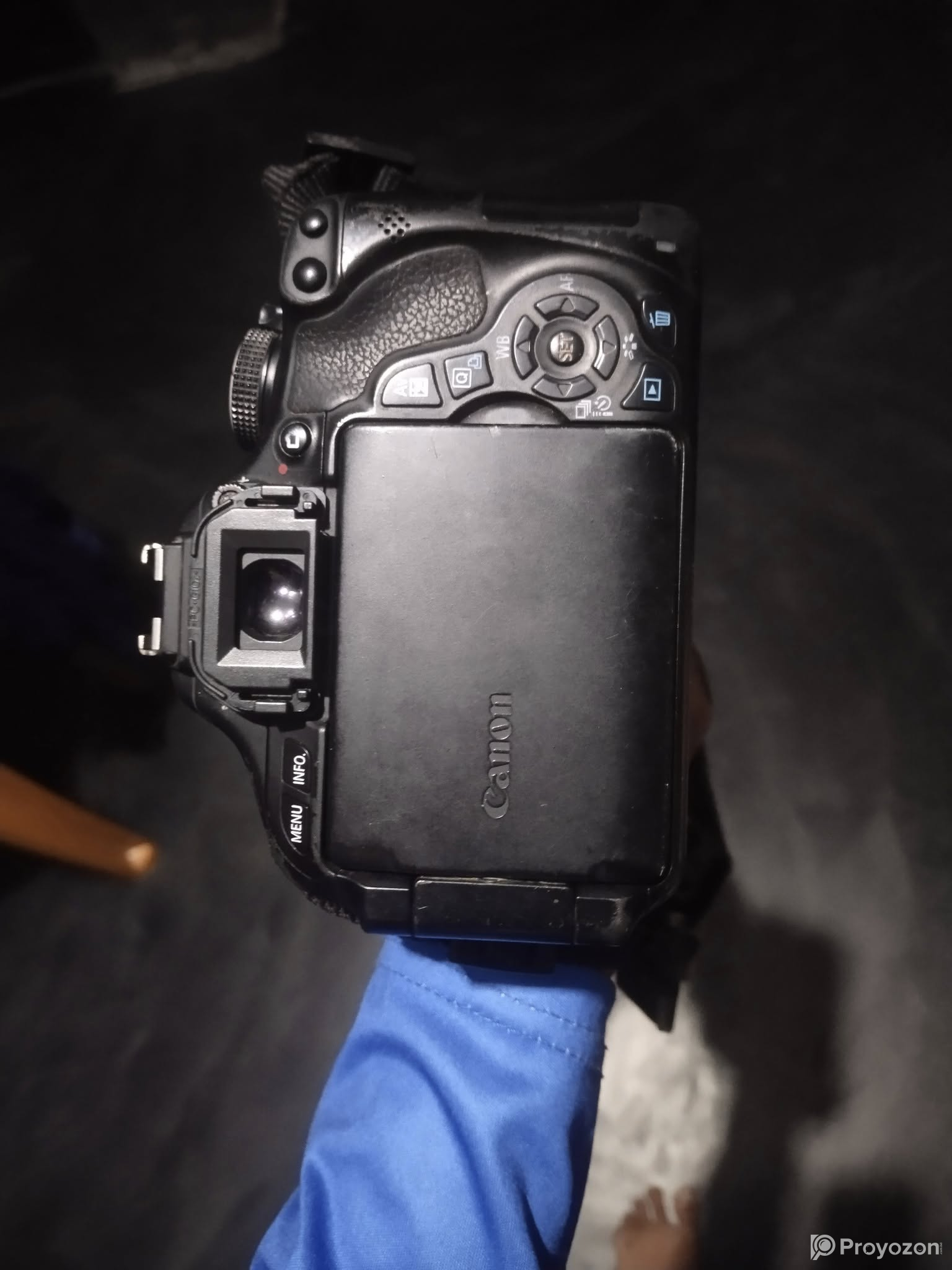 Canon 600d body… D.S.L.R camera sell Hobe.