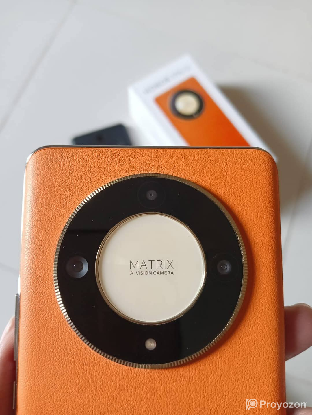 Honor X9B ফোনটি বিক্রয় করা হবে।