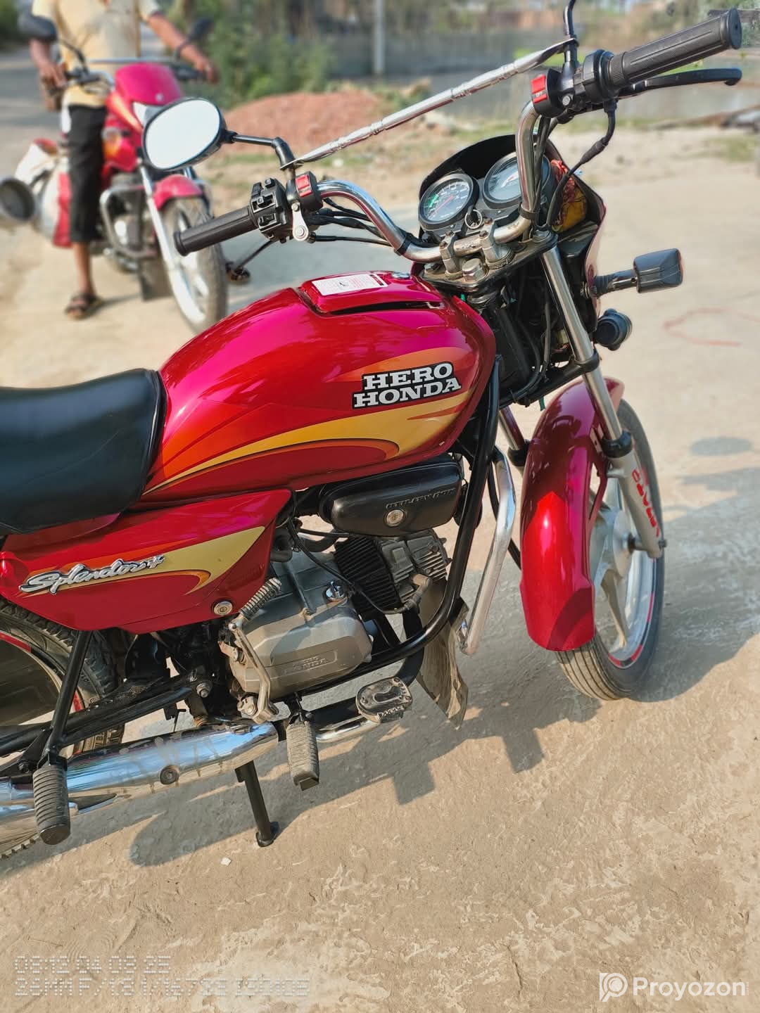 Hero honda বাইকটি বিক্রি করা হবে