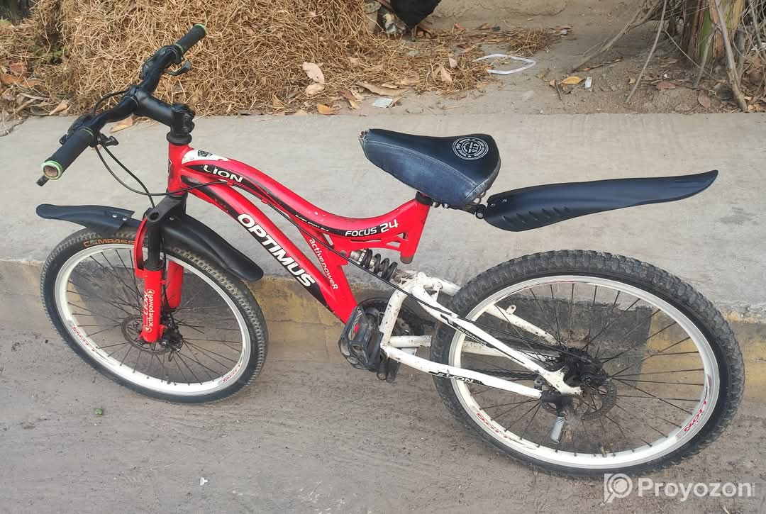 ২৪ সাইজ সাইকেলটি সেল হবে।