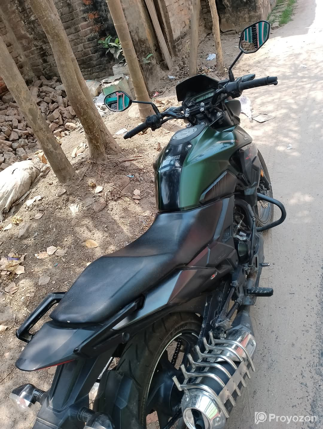 এই গারিটি বিক্র‍য় হবে