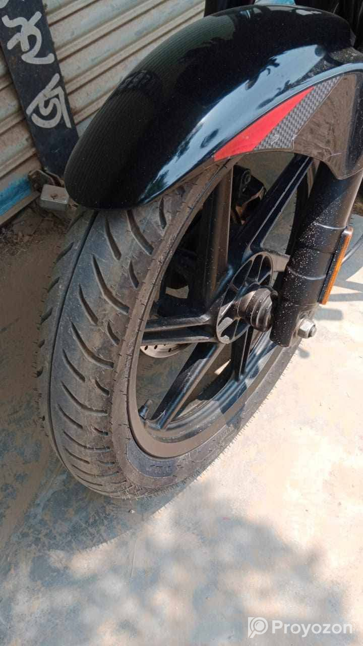 বাজাজ পালসার ডাবল ডিক্স ১৫০ সিসি.. বিক্রি করা হবে