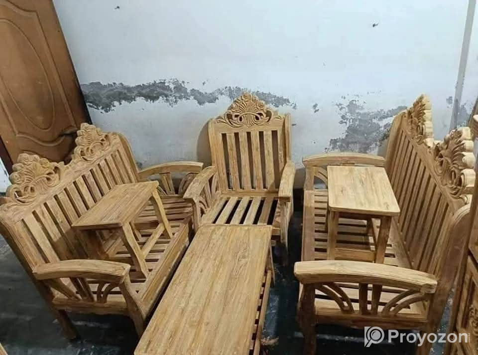 সেগুন কাঠের ফার্নিচার গুলো সেল করা হবে।