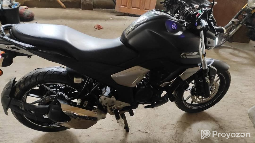Yamaha FZs V3 – BS4 (2023) Matte Black. For sell