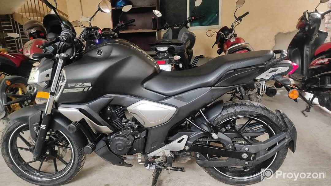 Yamaha FZs V3 – BS4 (2023) Matte Black. For sell