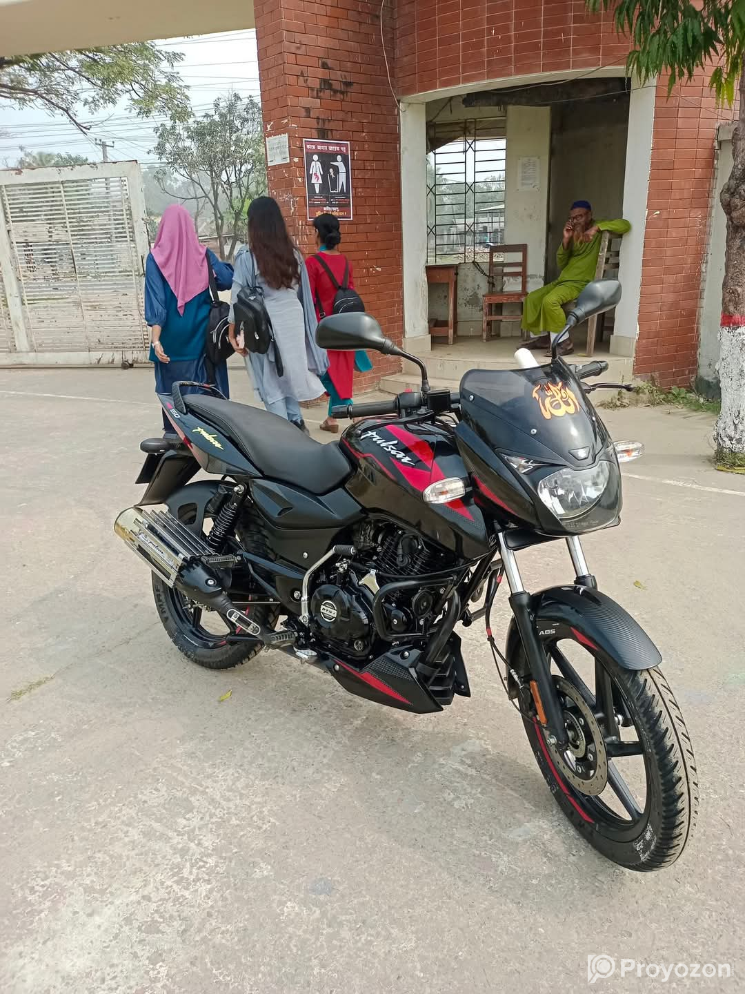 এবিএস পালসার১৫০ সিংগেল ডিক্স গাড়িটি বিক্রি করা হবে