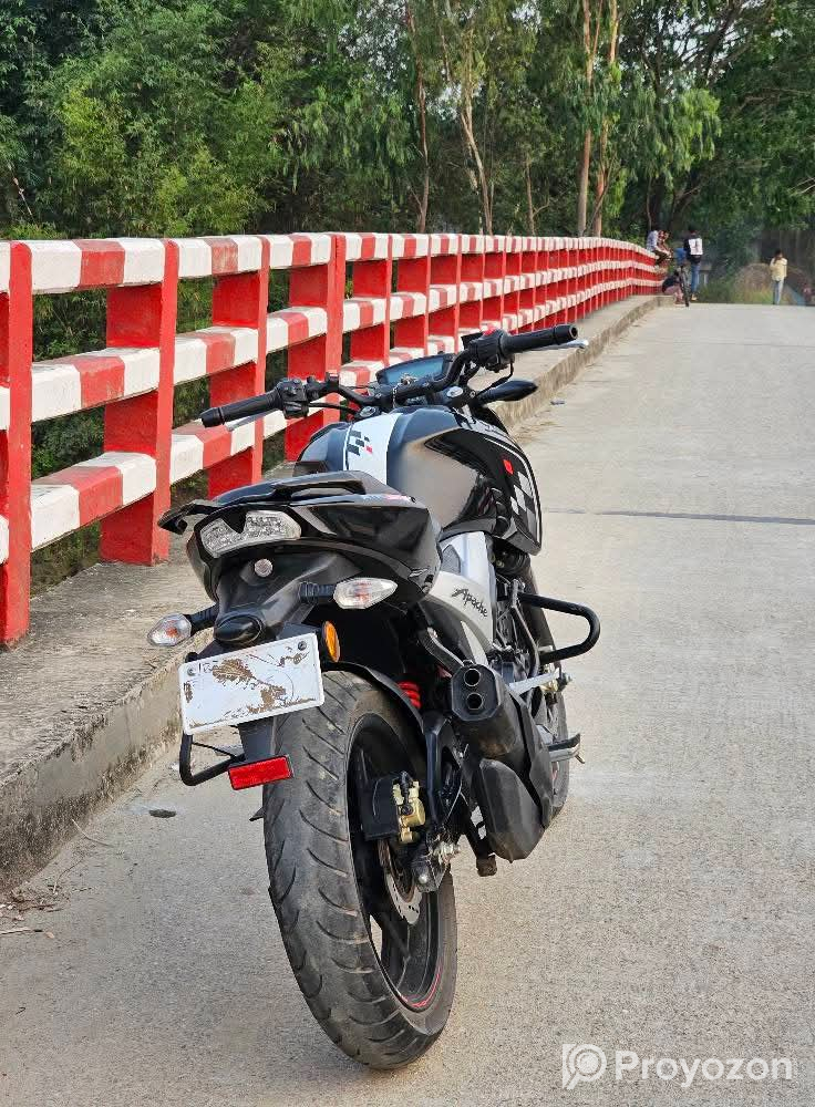 একটি 4v বাইক বিক্রি হবে