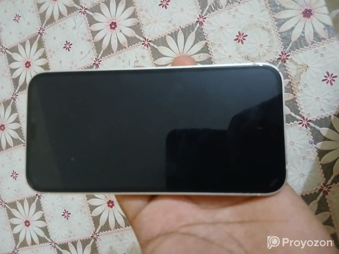 আইফোন ১২ বিক্রি করা হবে।