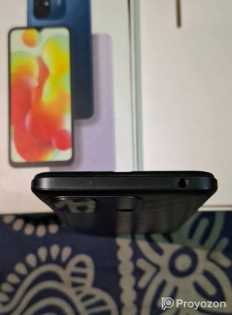 Redmi 12c 6,128 bikri kora hobe